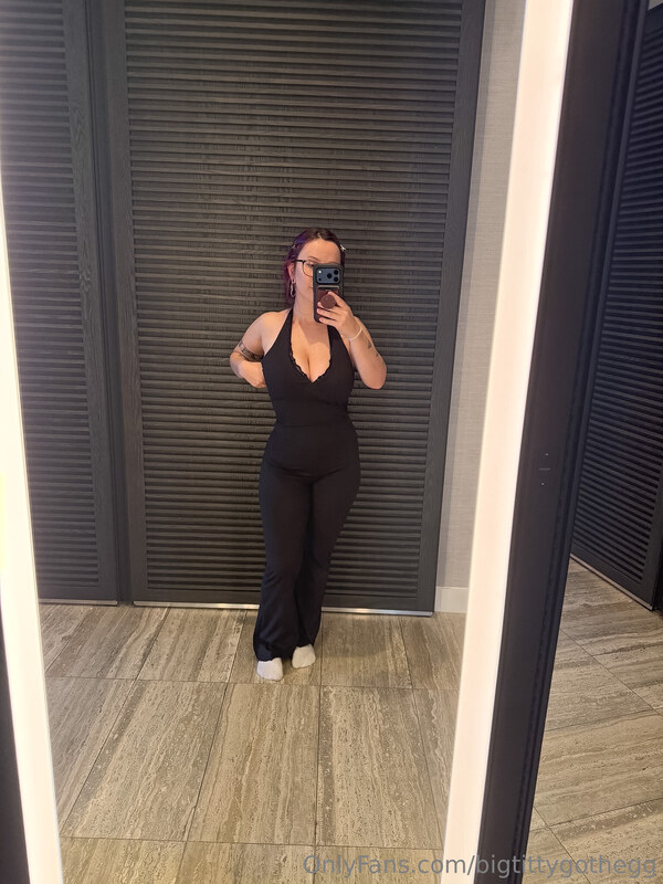 BigTittyGothEgg OnlyFans Nude Leaks photo leak 80 of 2039