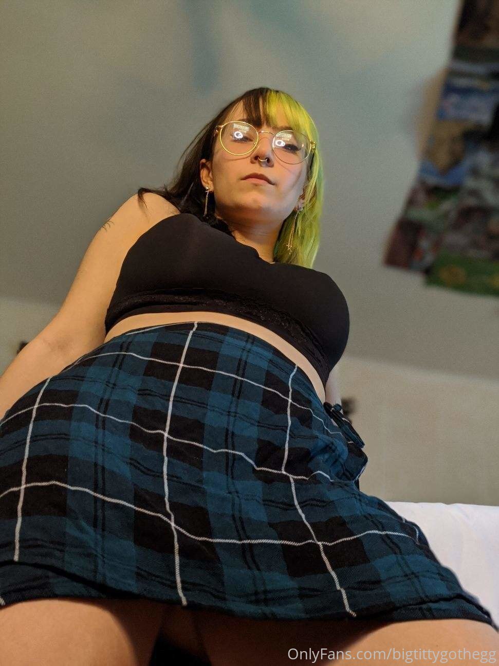 BigTittyGothEgg OnlyFans Nude Leaks photo leak 783 of 2039