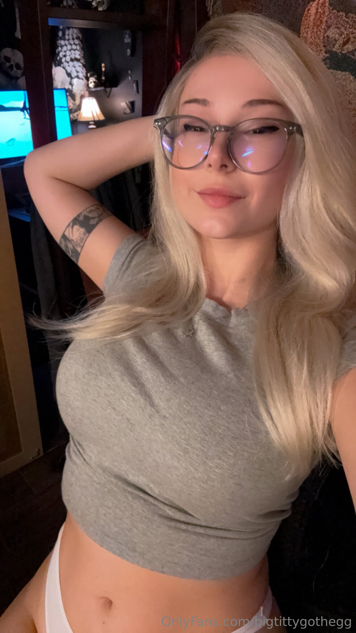 BigTittyGothEgg OnlyFans Nude Leaks photo leak 1020 of 2039