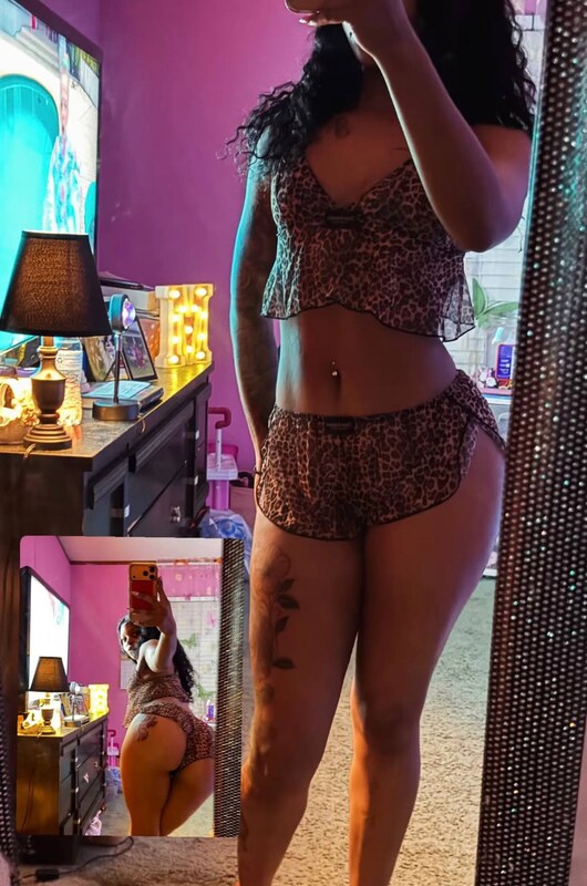 Taiispicyy / mytaiii OnlyFans Nude Leaks photo leak 14 of 24 Taiispicyy / mytaiii OnlyFans Nude Leaks photo leak 14 of 24