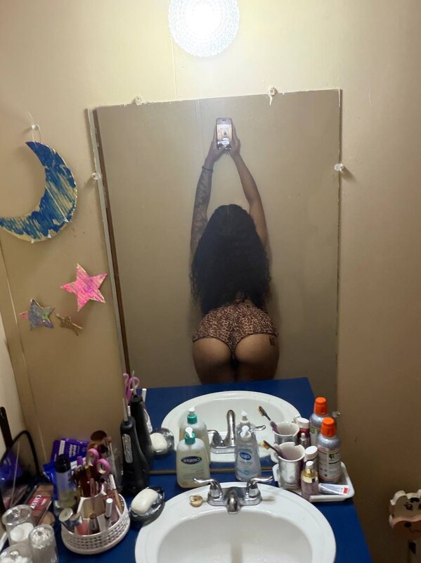 Taiispicyy / mytaiii OnlyFans Nude Leaks photo leak 19 of 24 Taiispicyy / mytaiii OnlyFans Nude Leaks photo leak 19 of 24