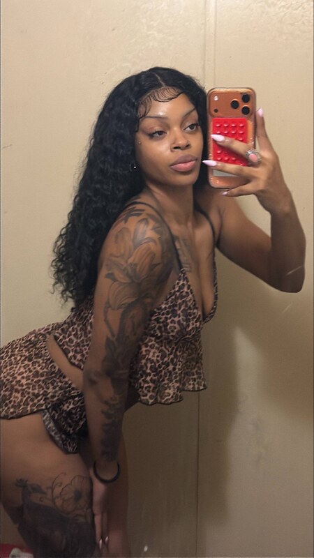 Taiispicyy / mytaiii OnlyFans Nude Leaks photo leak 21 of 24 Taiispicyy / mytaiii OnlyFans Nude Leaks photo leak 21 of 24