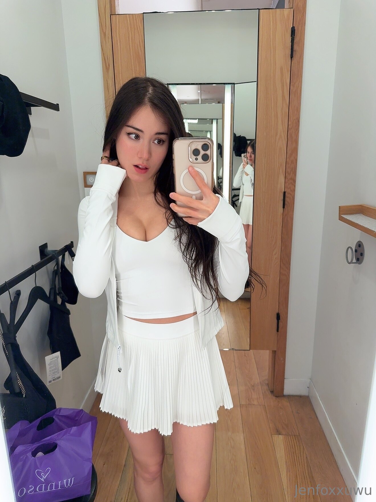 Indiefoxx / JenFoxx / jenfoxxxy / jenfoxxuwu / notjenfoxx OnlyFans Nude Leaks photo leak 81 of 818