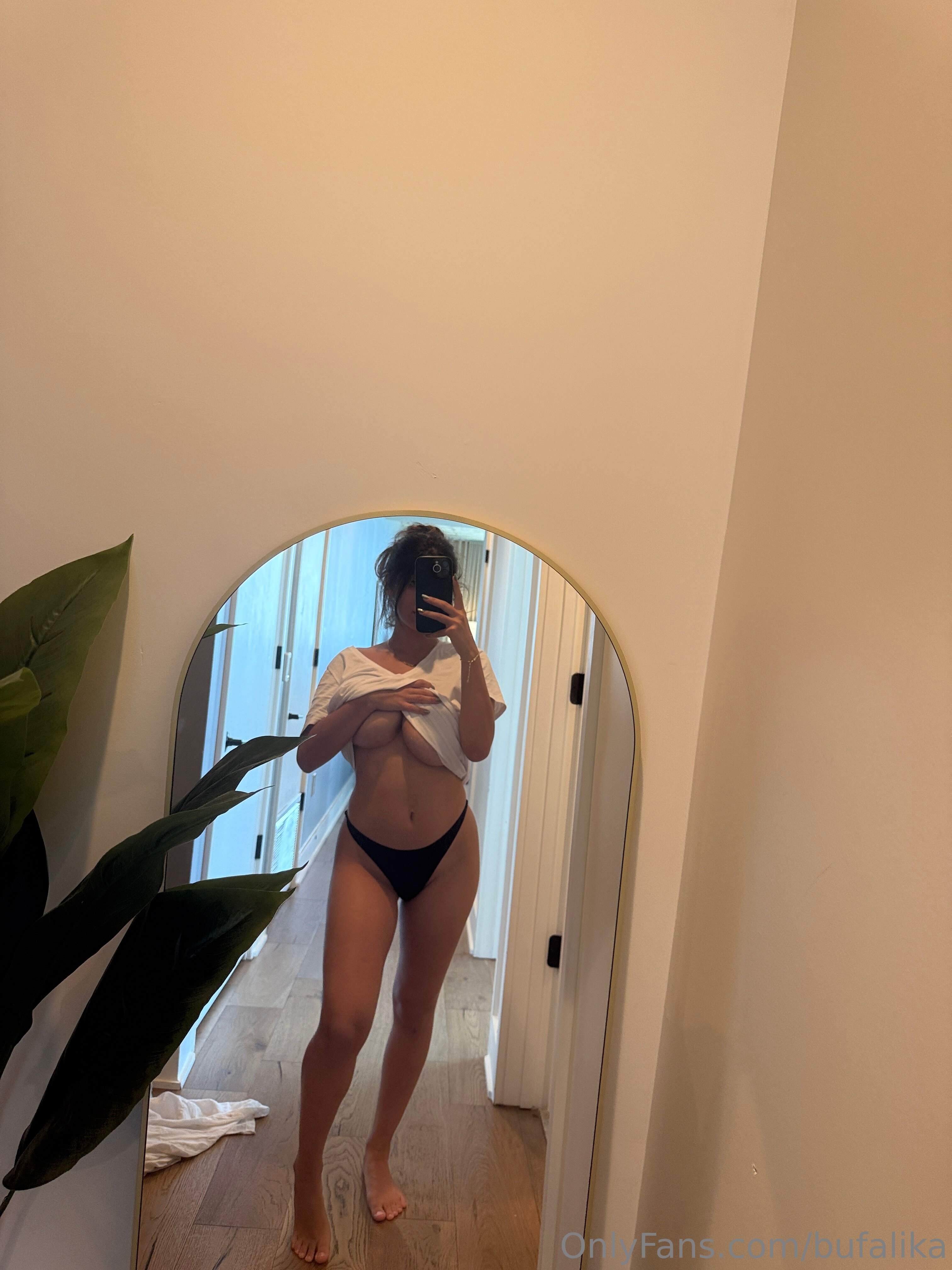 Ika D'Auria / bufalika OnlyFans Nude Leaks photo leak 232 of 852