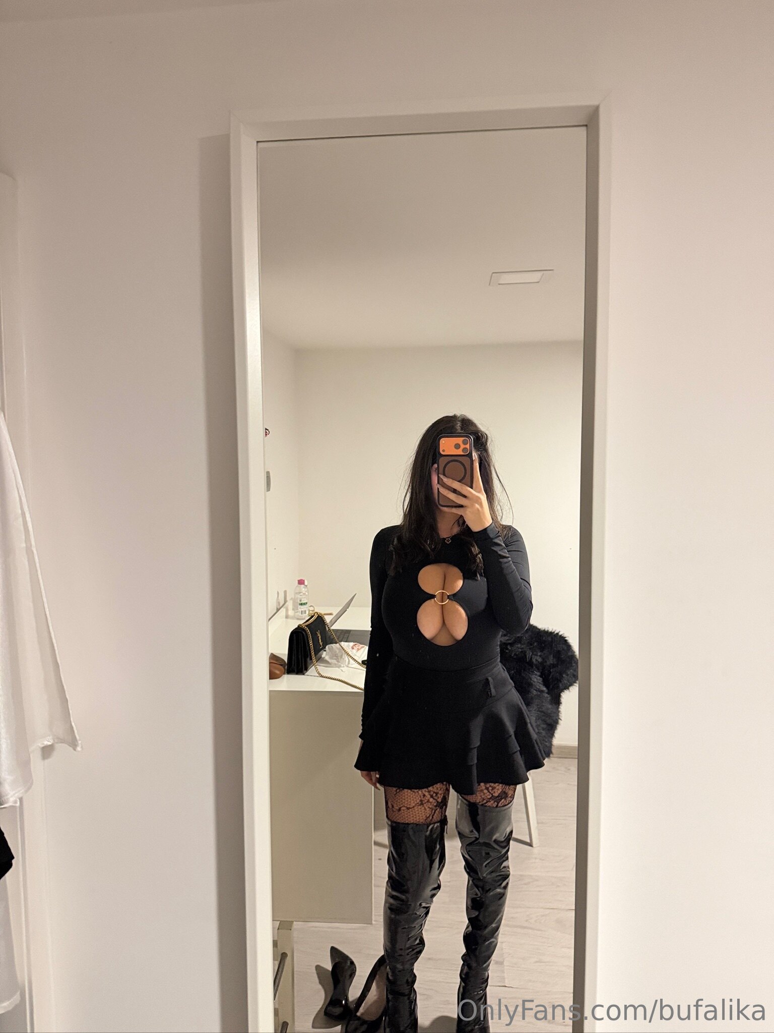 Ika D'Auria / bufalika OnlyFans Nude Leaks photo leak 377 of 852