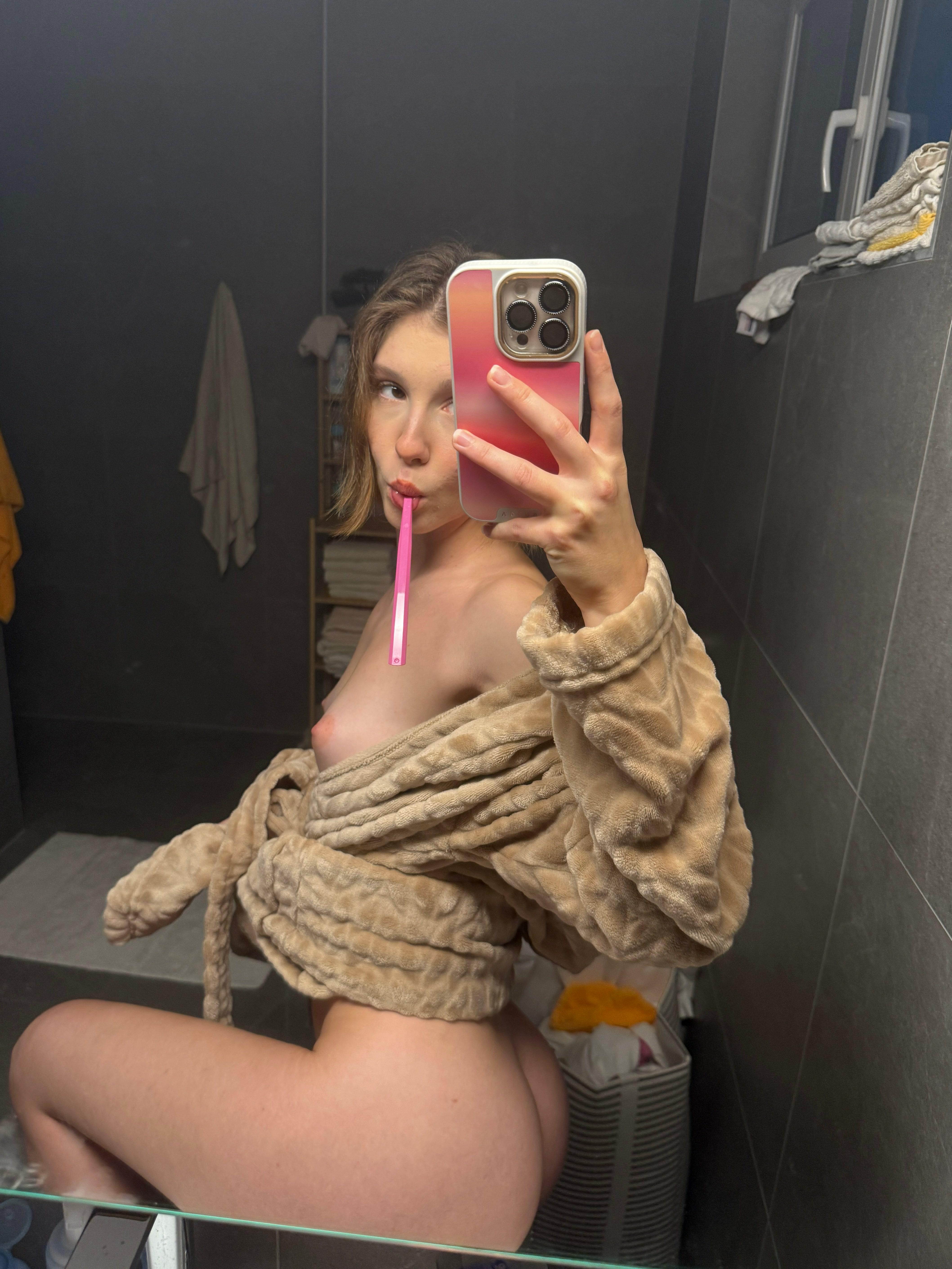 babyemilyx | Emily Burns OnlyFans Nude Leaks photo leak 18 of 125