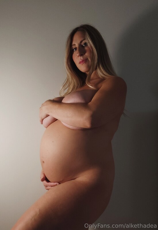 Alkethadea OnlyFans Nude Leaks photo leak 14 of 1304
