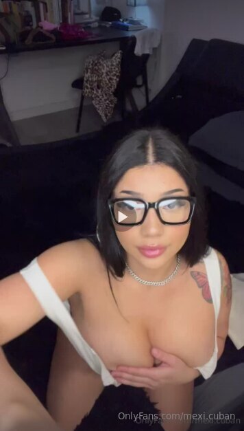 mexi.cuban / mexi.cuban2022 OnlyFans Nude Leaks photo leak 44 of 63