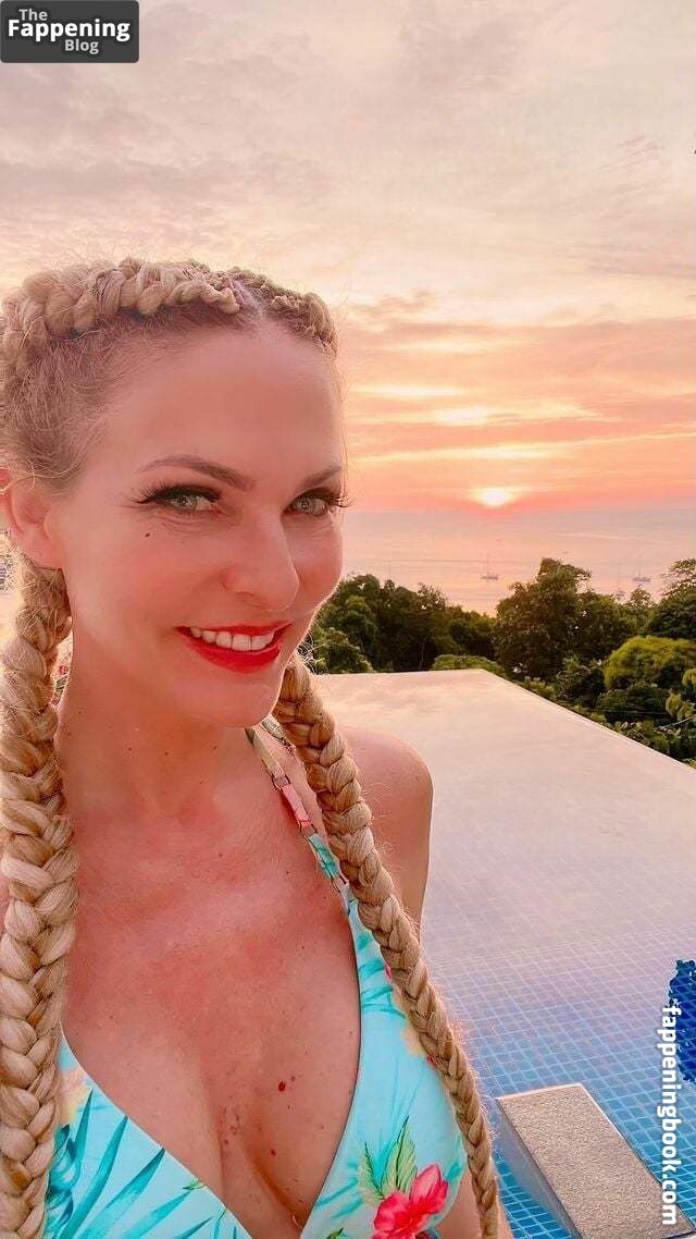 Sonya Kraus Onlyfans Nude Leaked Photos photo leak 23 of 50