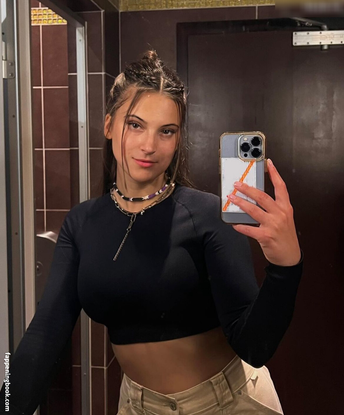 Vici Onlyfans Nude Leaked Photos photo leak 39 of 49