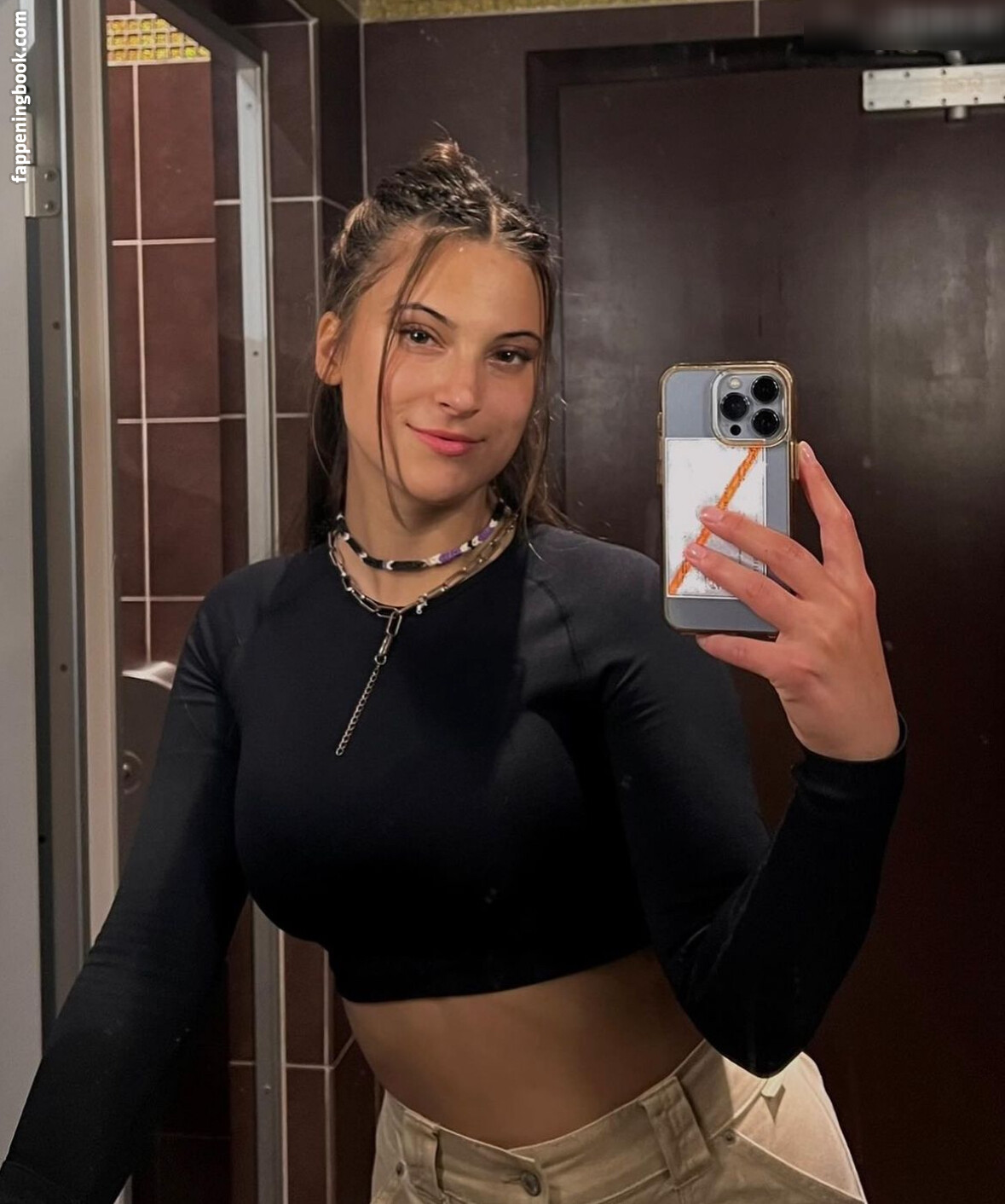 Vici Onlyfans Nude Leaked Photos photo leak 40 of 49