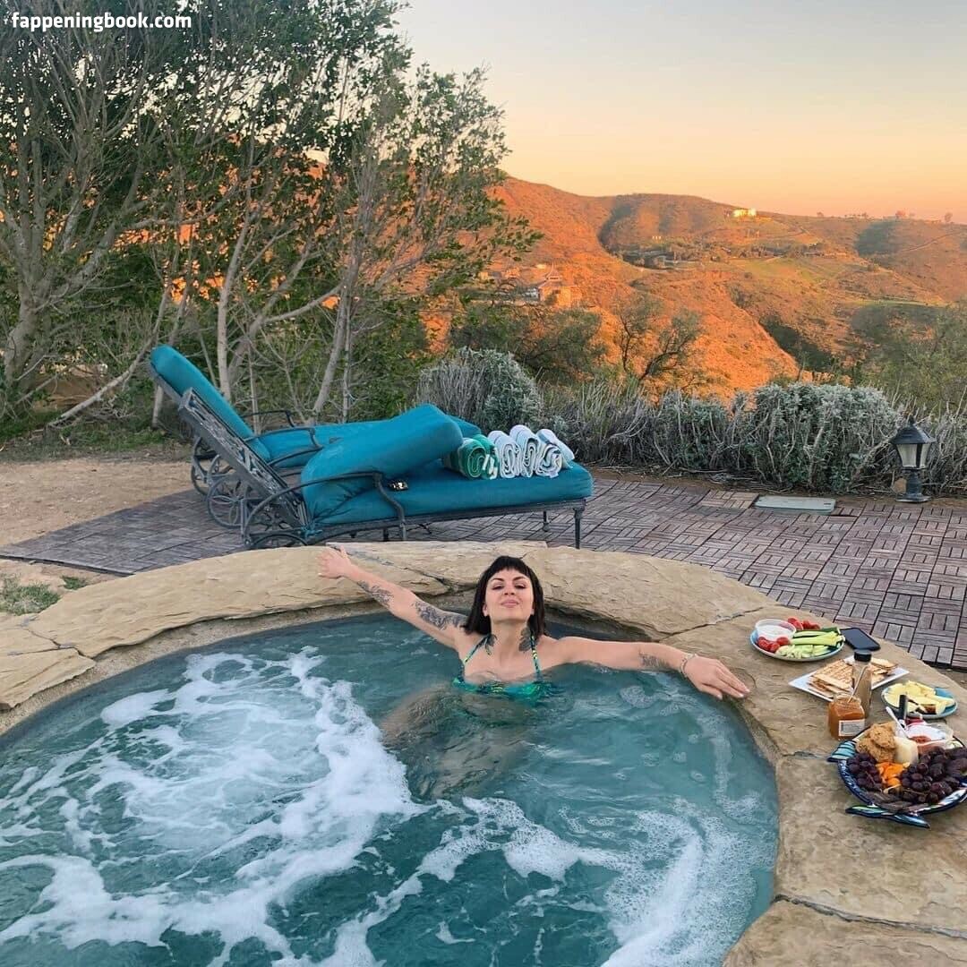 Krewella Onlyfans Nude Leaked Photos photo leak 21 of 50