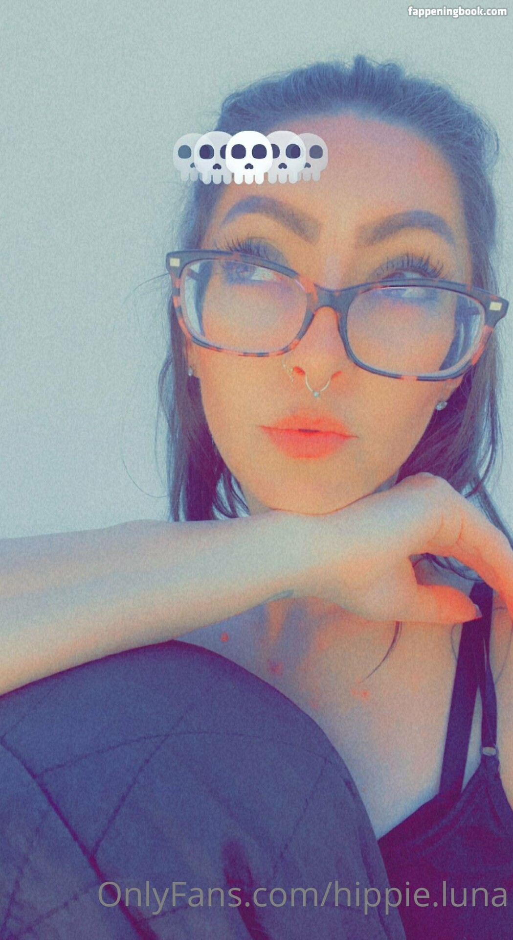 hippie.luna Onlyfans Nude Leaked Photos photo leak 7 of 18 hippie.luna Onlyfans Nude Leaked Photos photo leak 7 of 18
