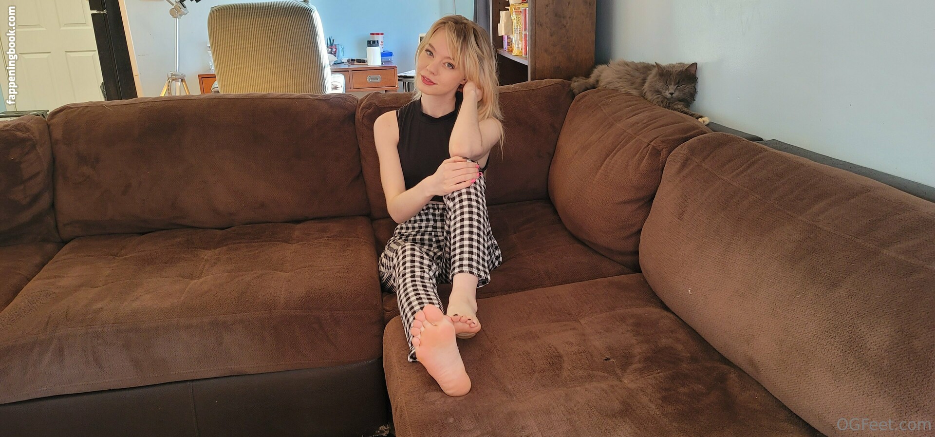 sativaskies Onlyfans Nude Leaked Photos photo leak 16 of 49