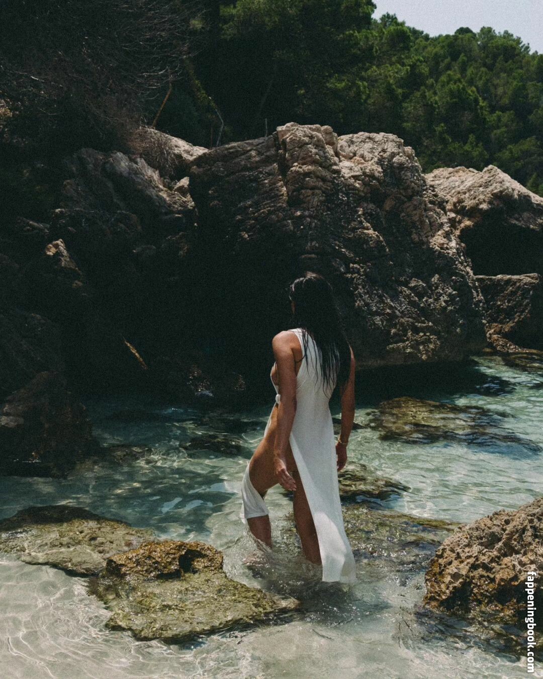 Bethanylydiaa Onlyfans Nude Leaked Photos photo leak 3 of 46