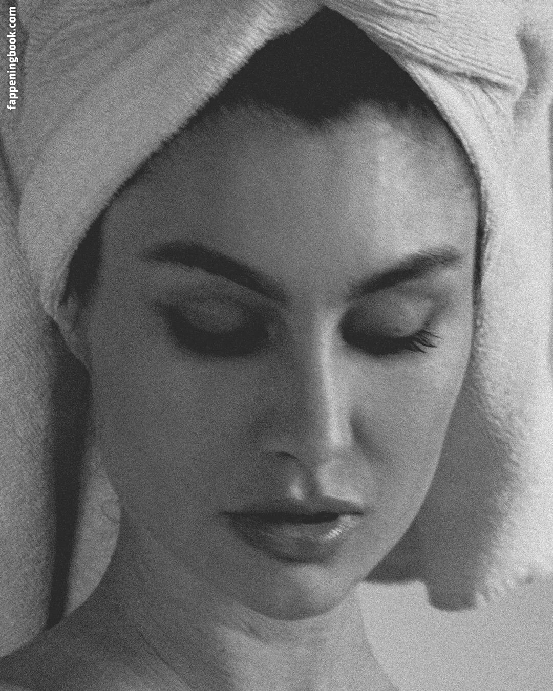 Bethanylydiaa Onlyfans Nude Leaked Photos photo leak 11 of 46