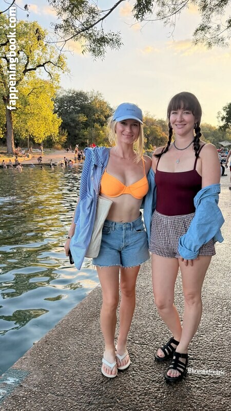 Leven Rambin Onlyfans Nude Leaked Photos photo leak 1 of 47