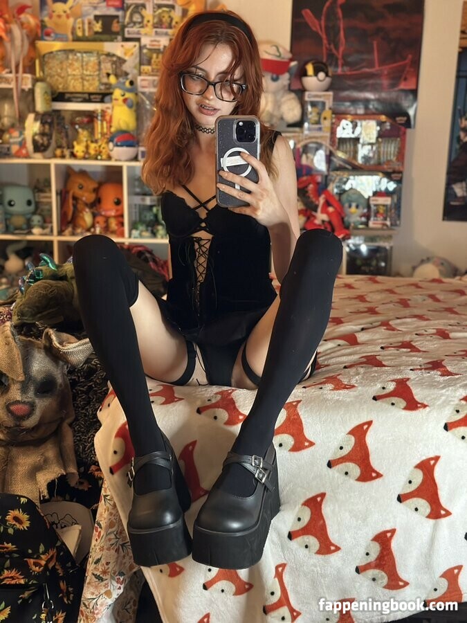 mari.m0nster Onlyfans Nude Leaked Photos photo leak 47 of 47