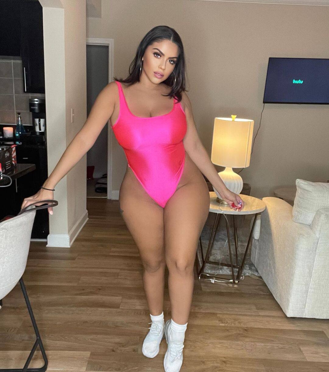 TheRealRebeccaJ | sm00ches OnlyFans Nude Leaks photo leak 99 of 111
