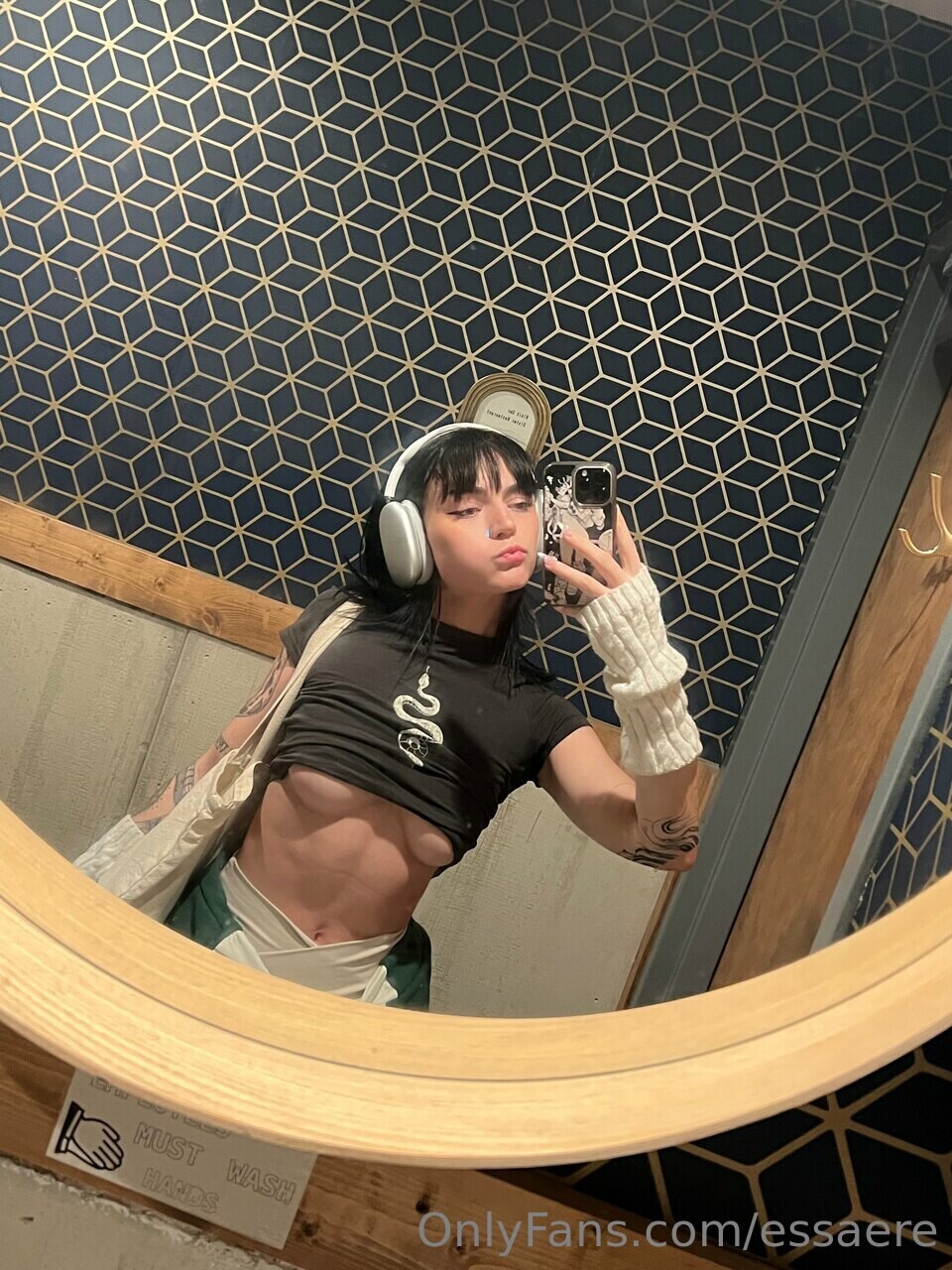 essaere OnlyFans Nude Leaks photo leak 270 of 338