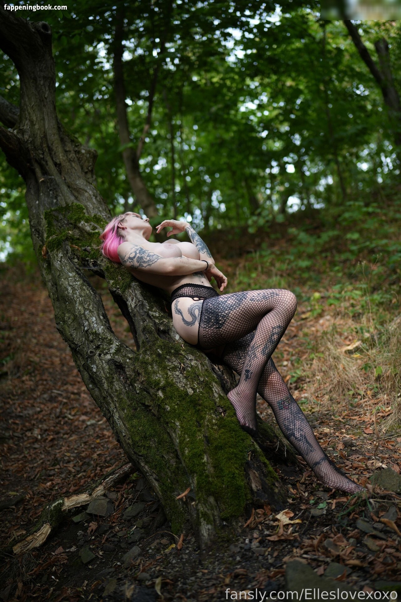 Elles Onlyfans Nude Leaked Photos photo leak 20 of 35