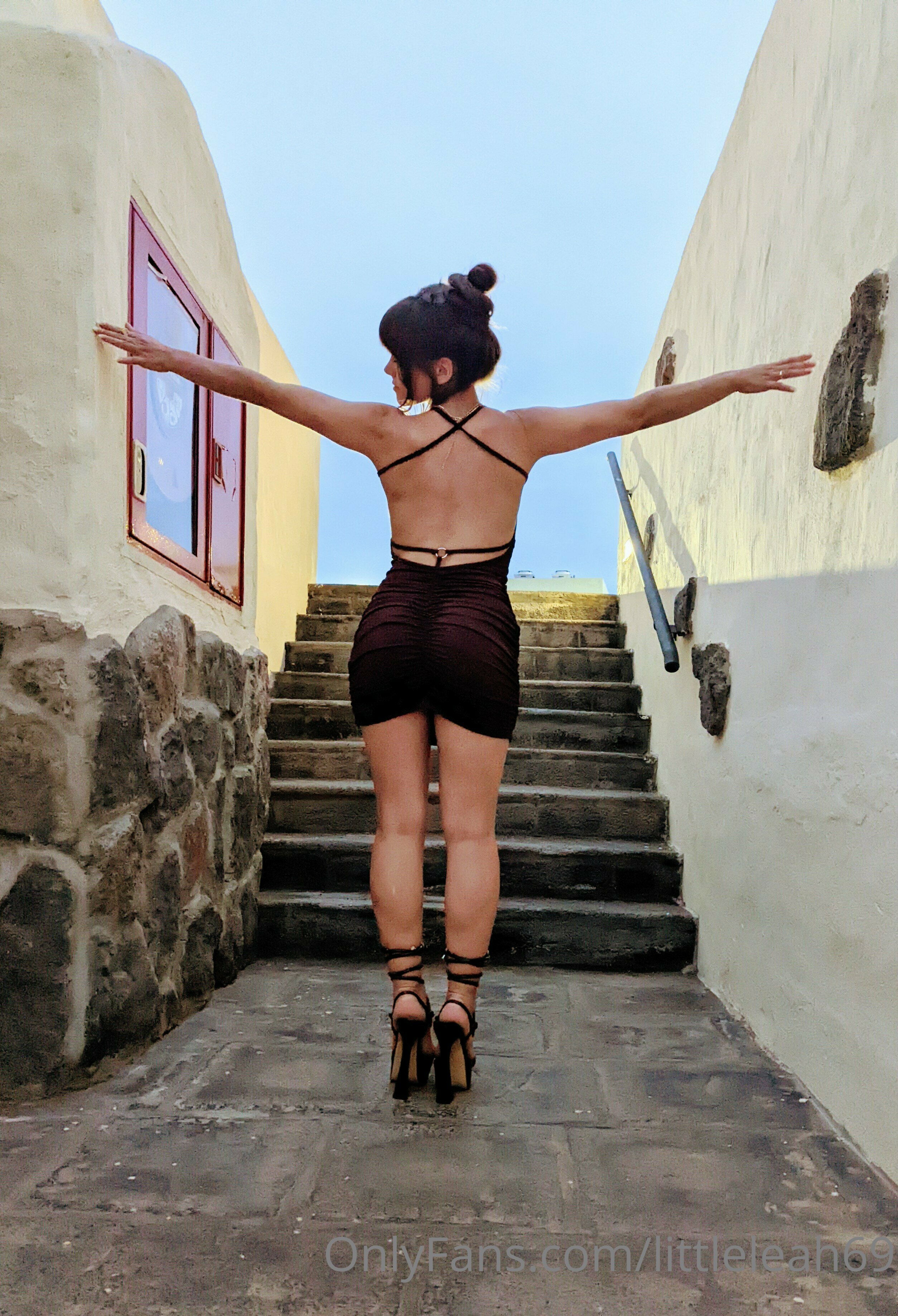 Littleleah100 | leahray_xx | leahray_x | leahrayplus OnlyFans Nude Leaks photo leak 195 of 205