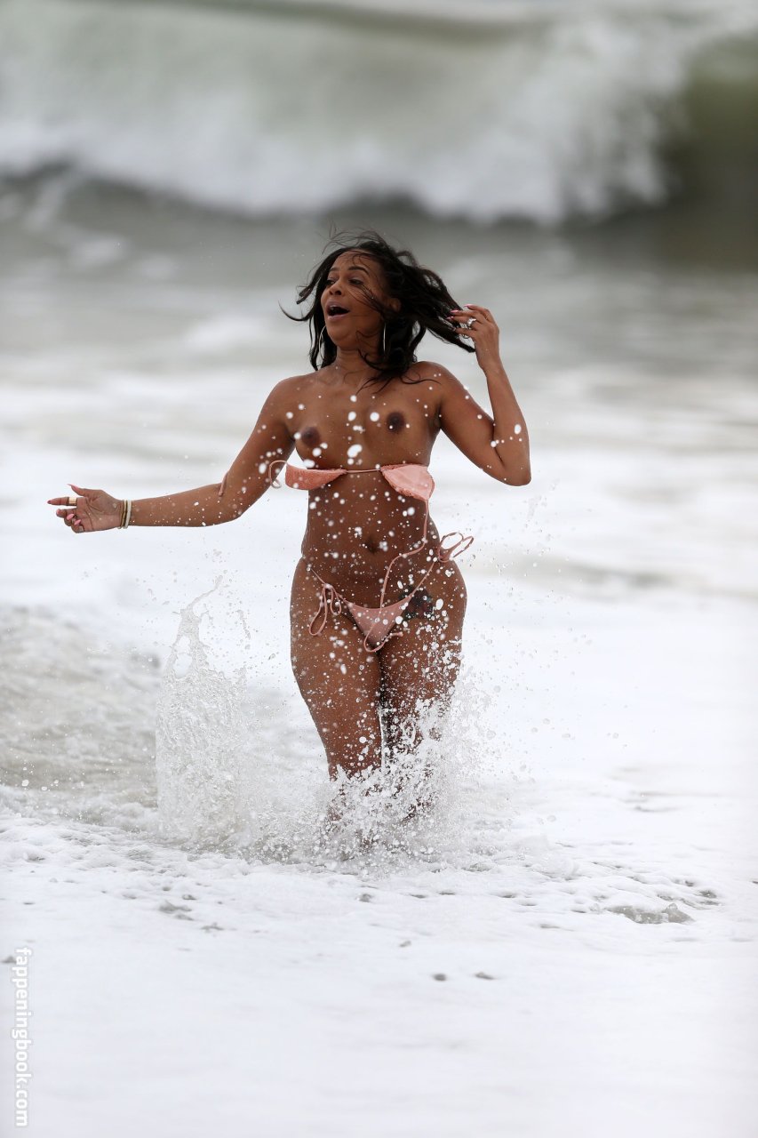 Sundy Carter Onlyfans Nude Leaked Photos photo leak 7 of 49