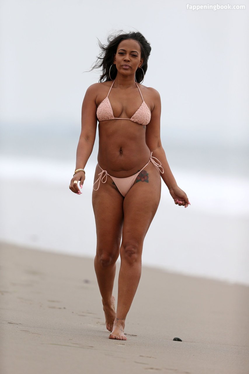 Sundy Carter Onlyfans Nude Leaked Photos photo leak 20 of 49