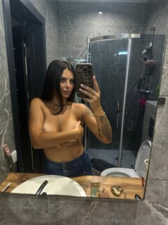Emma Moor Emma_Moor OnlyFans Nude Leaks photo leak 2 of 26