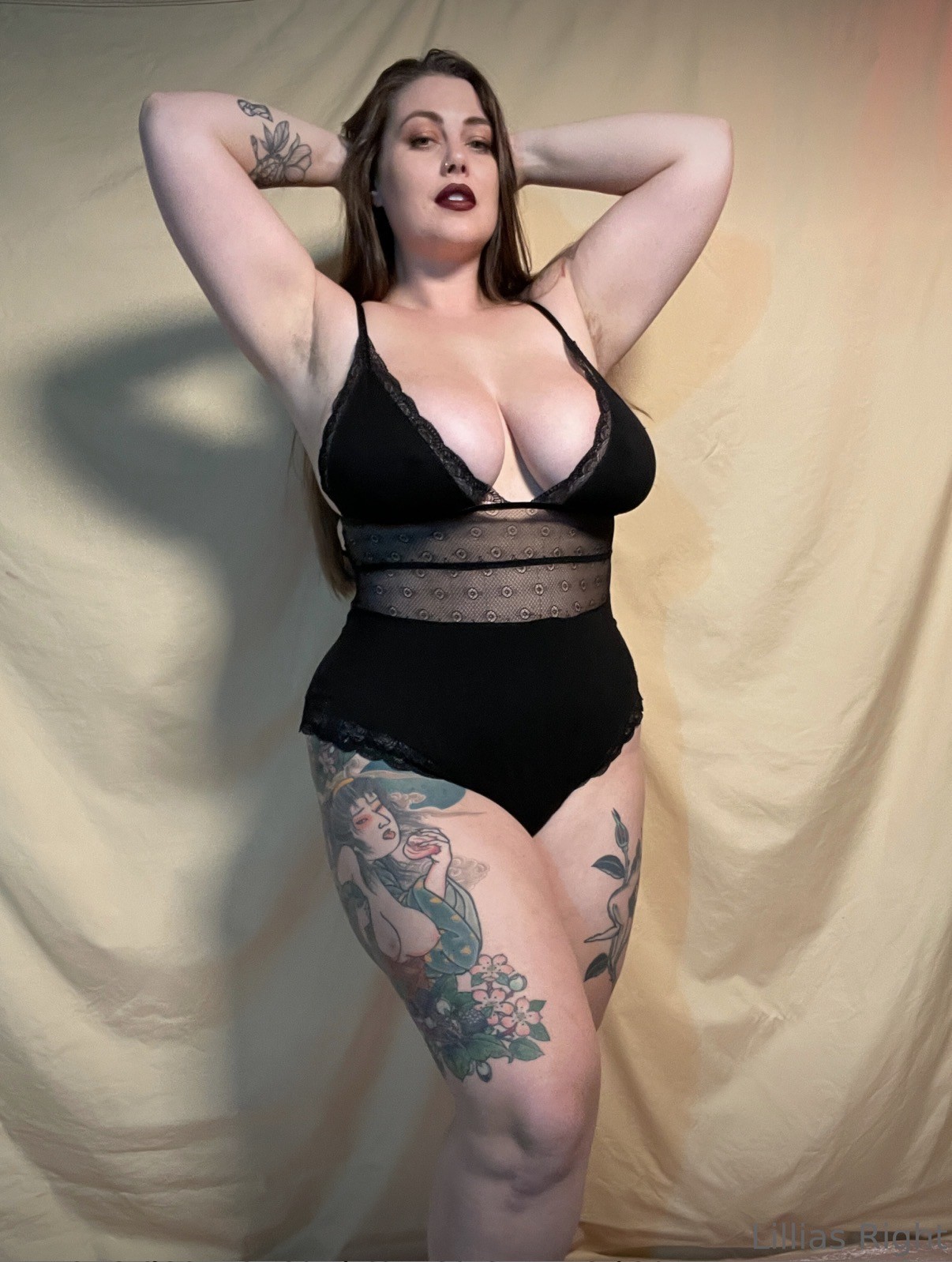 Lillias Right OnlyFans Nude Leaks photo leak 21 of 70