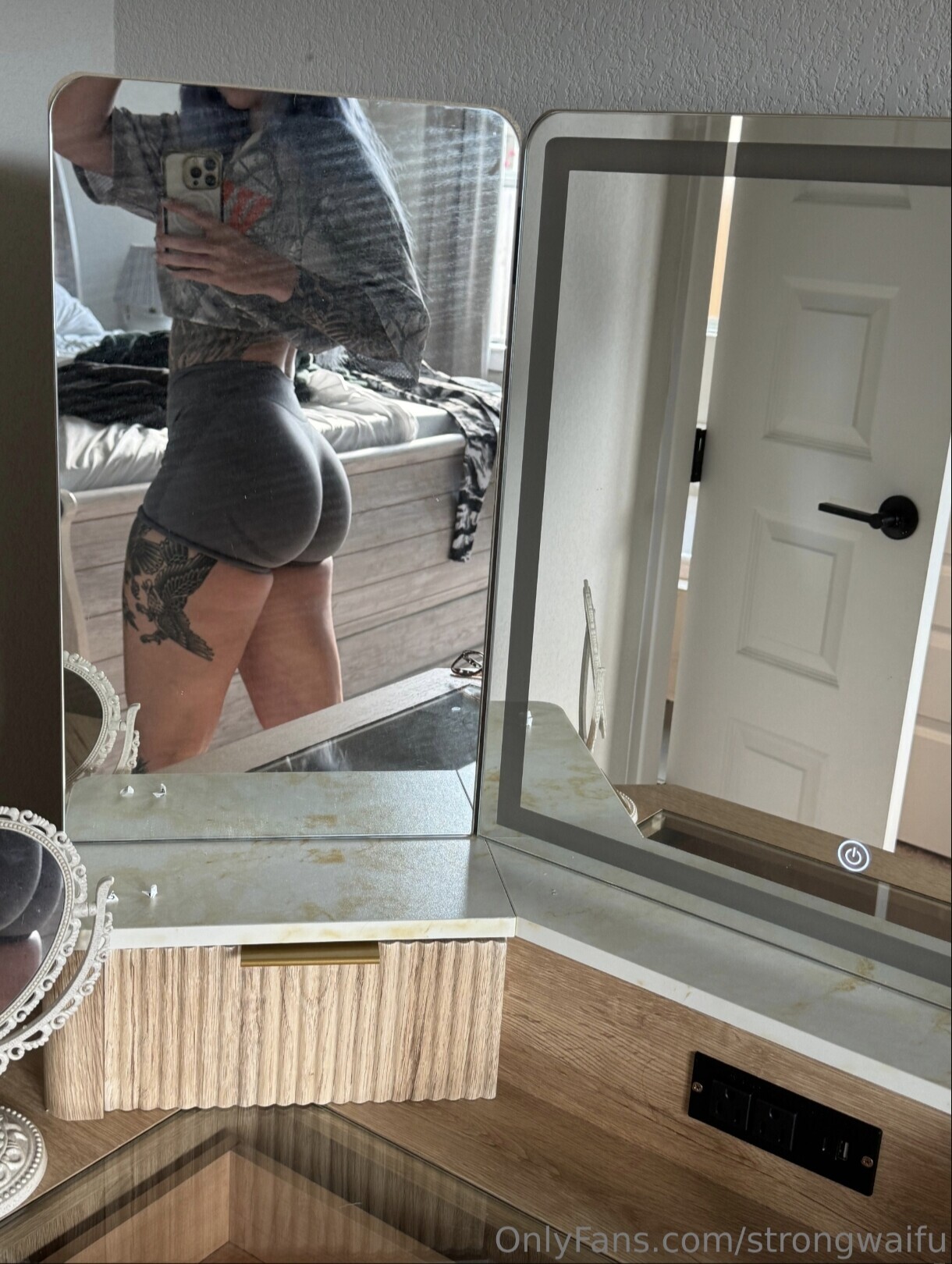 strongwaifu OnlyFans Nude Leaks photo leak 117 of 213