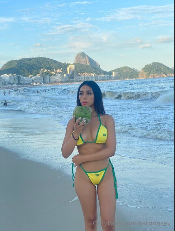 Layla Milk | laylamilk | SlutSundae | katrinasav OnlyFans Nude Leaks photo leak 15 of 65