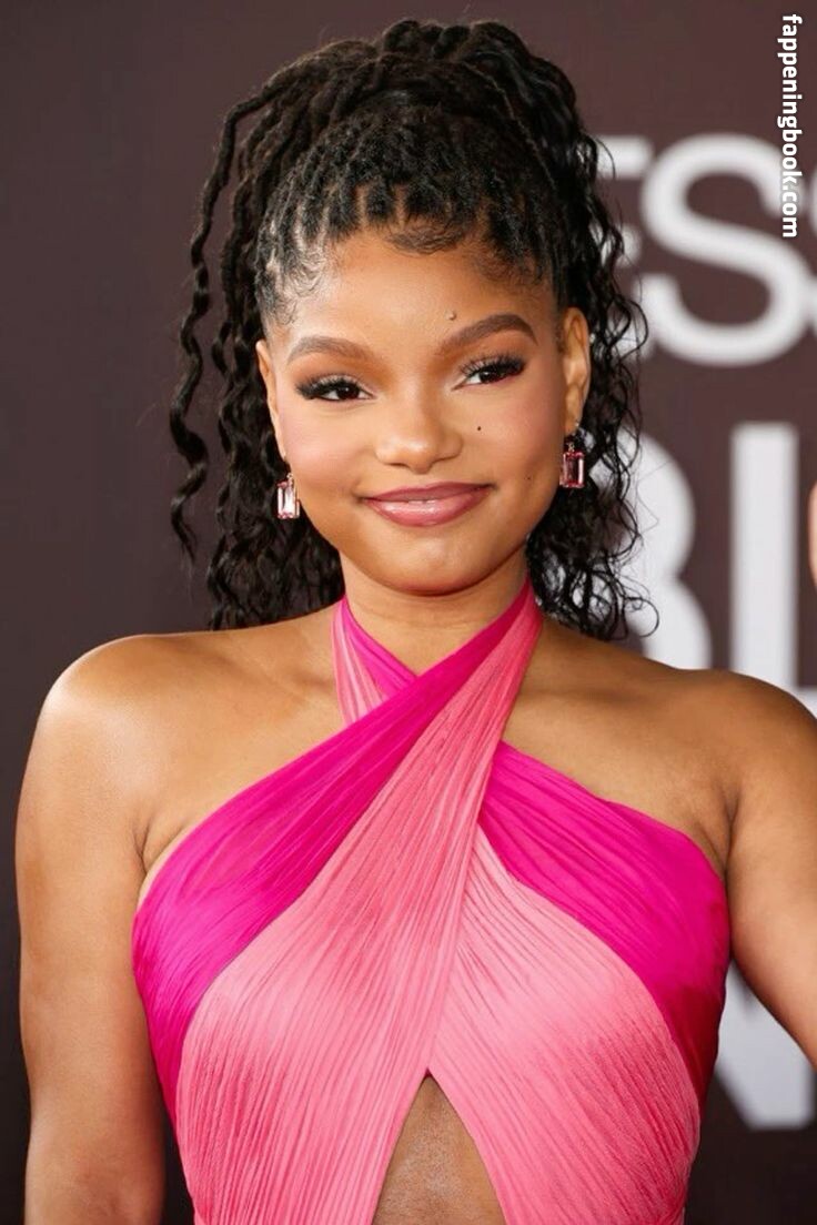 Halle Bailey Onlyfans Nude Leaked Photos photo leak 25 of 47
