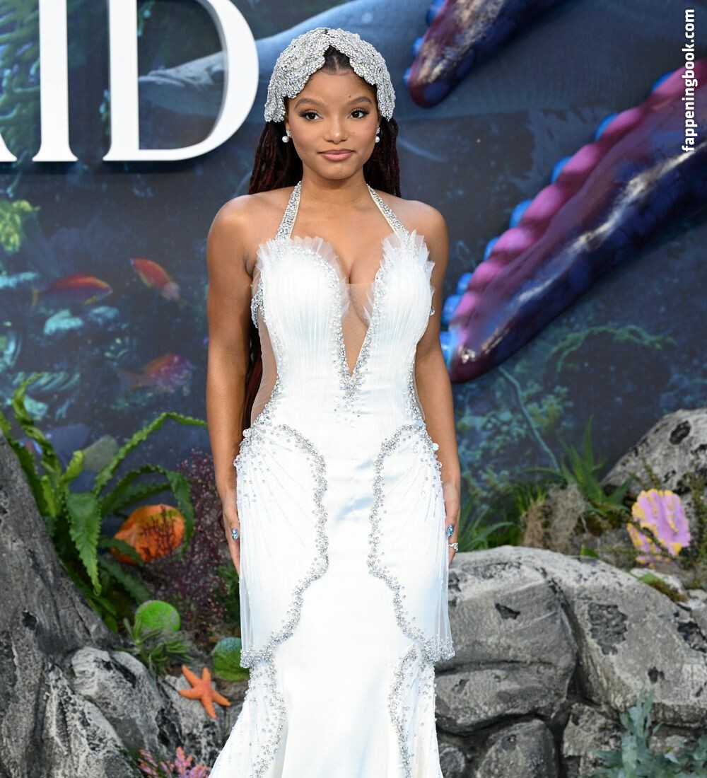Halle Bailey Onlyfans Nude Leaked Photos photo leak 26 of 47