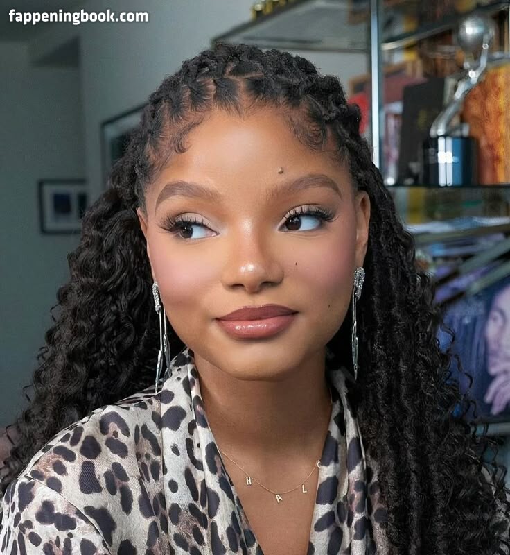 Halle Bailey Onlyfans Nude Leaked Photos photo leak 34 of 47
