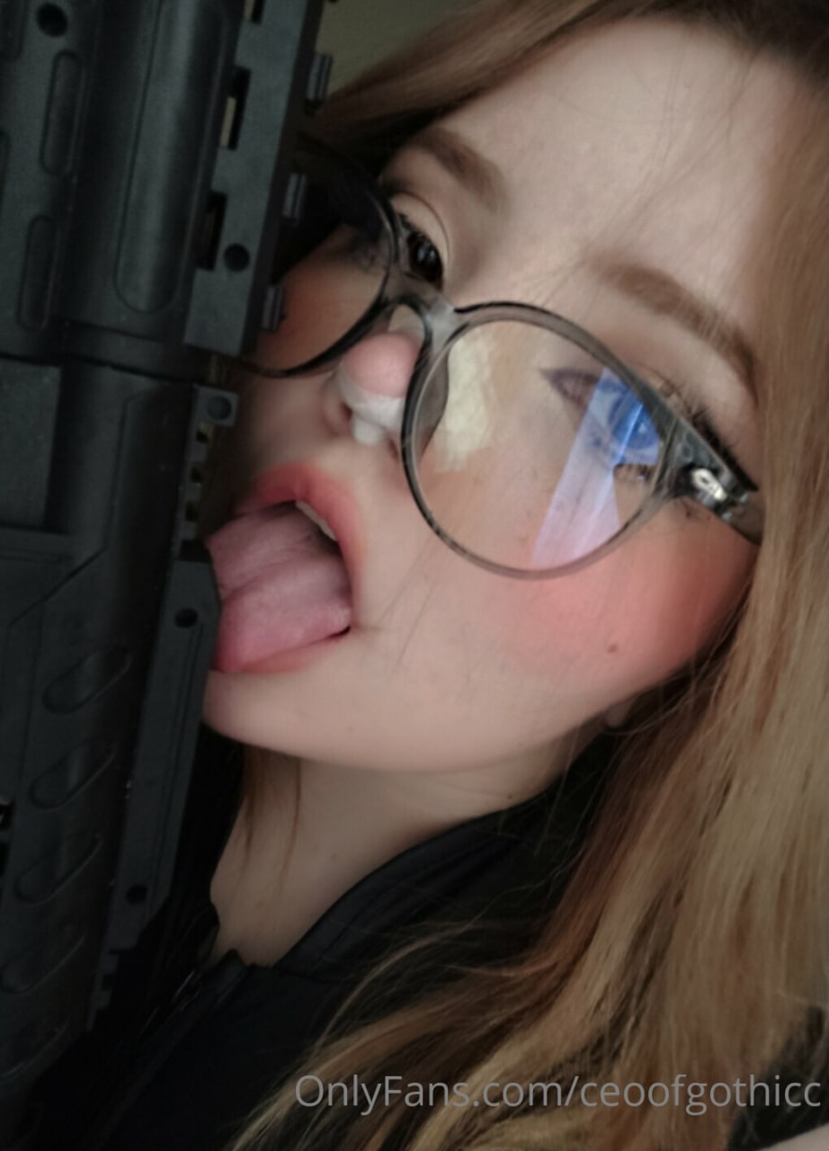 Cclowniac | Mili | ceoofgothicc OnlyFans Nude Leaks photo leak 1263 of 1436