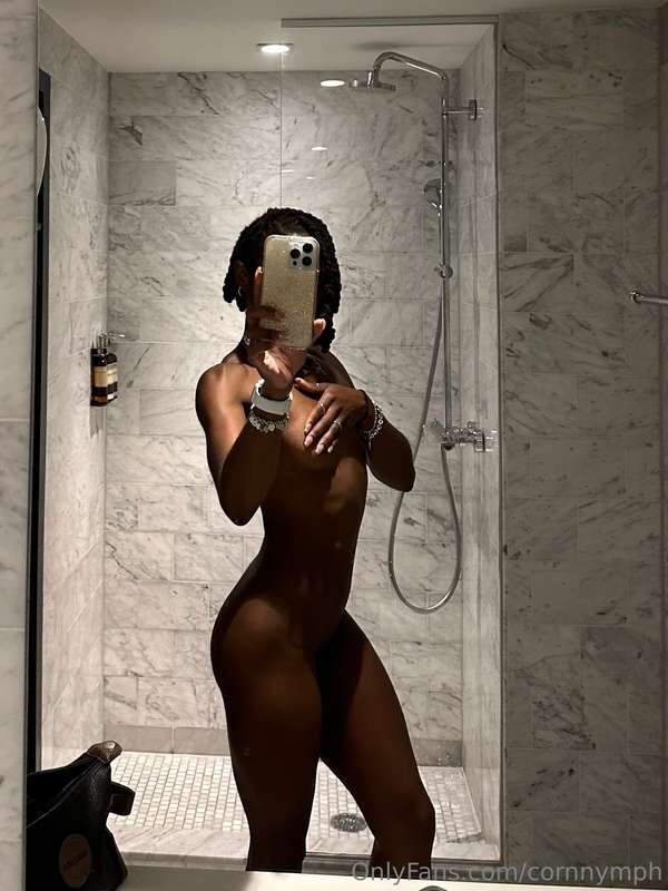 cornnymph // Bia Bates OnlyFans Nude Leaks photo leak 13 of 27