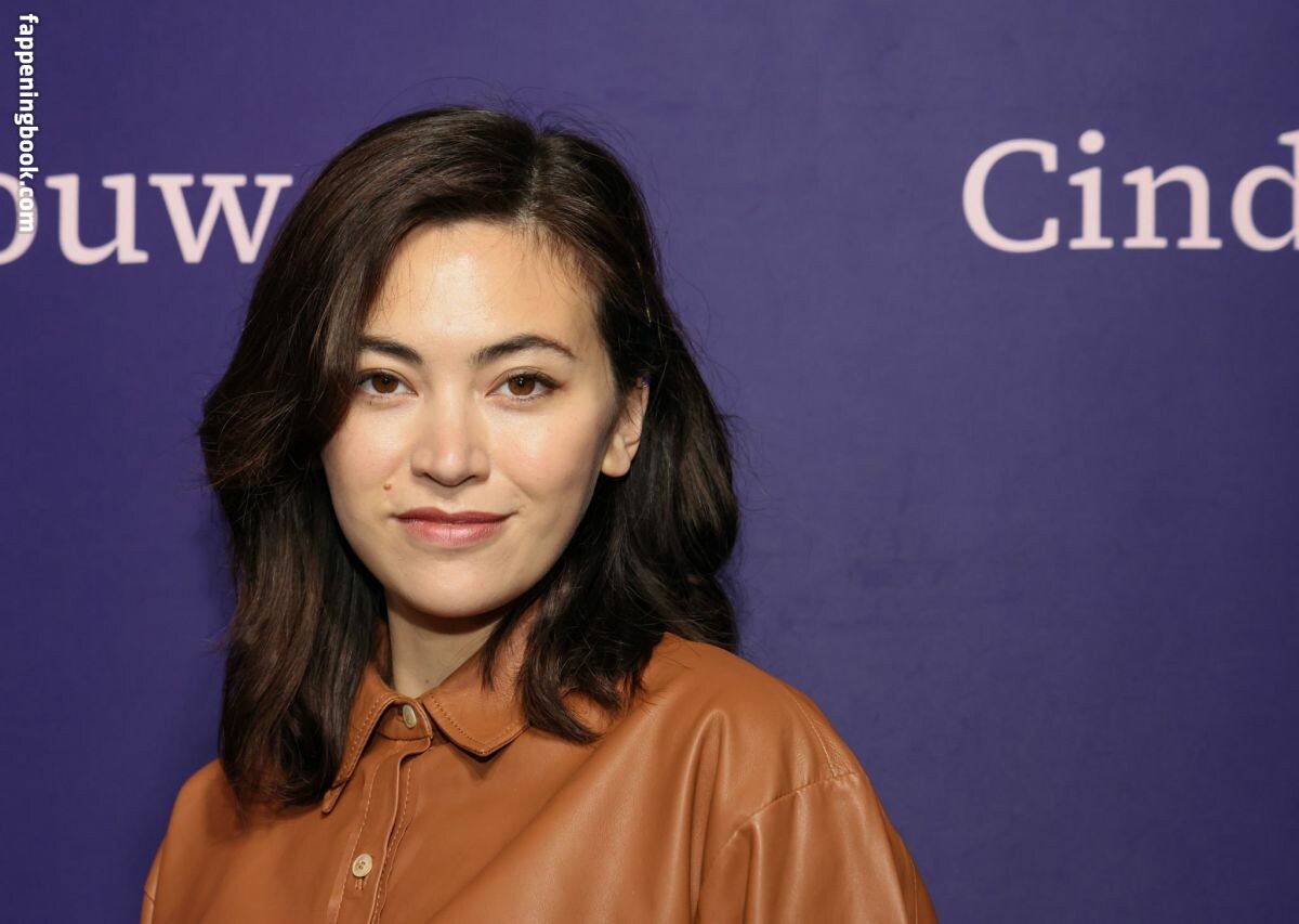 Jessica Yu Li Henwick Onlyfans Nude Leaked Photos photo leak 12 of 48