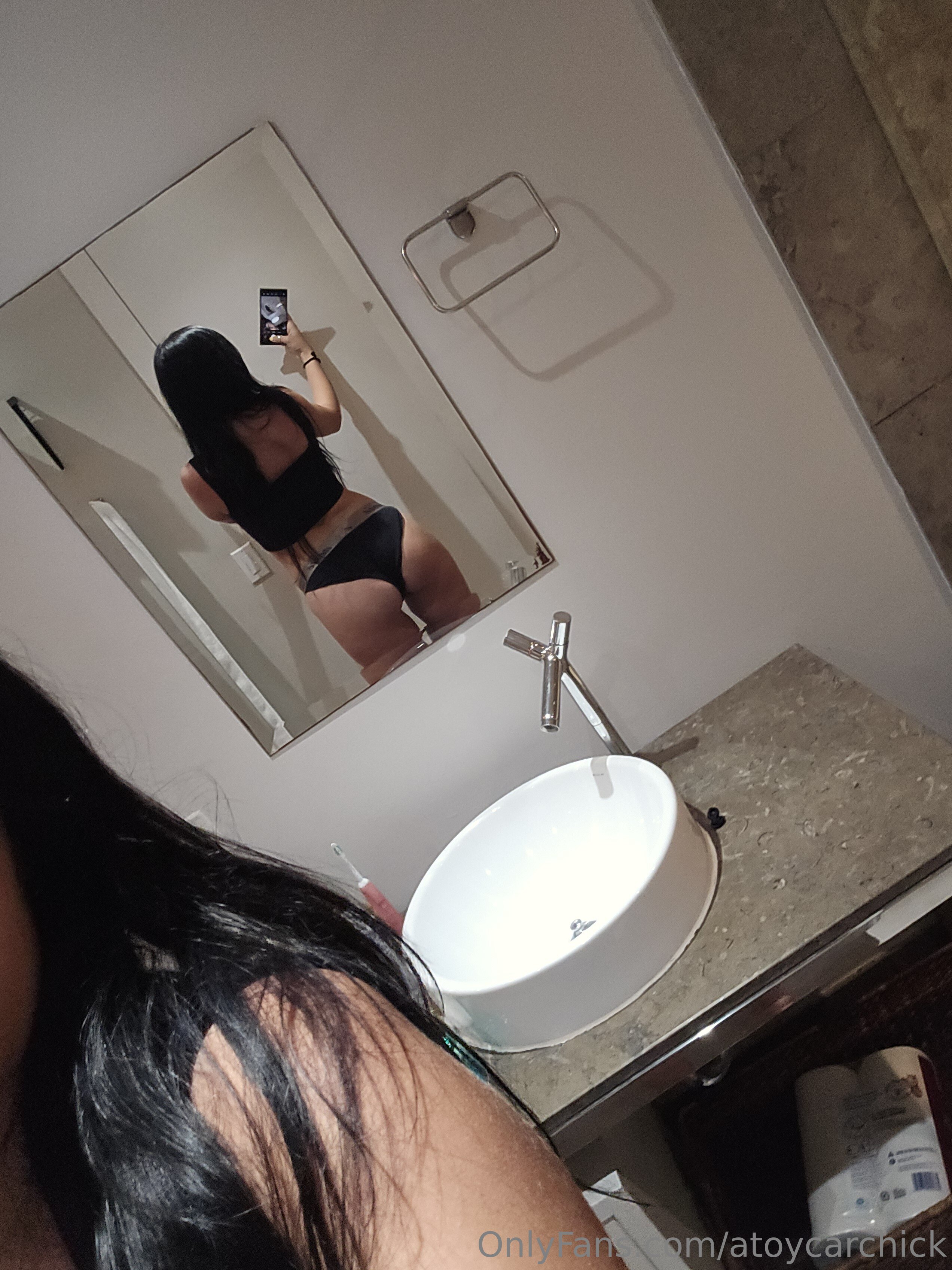Atoycarchick OnlyFans Nude Leaks photo leak 8 of 31