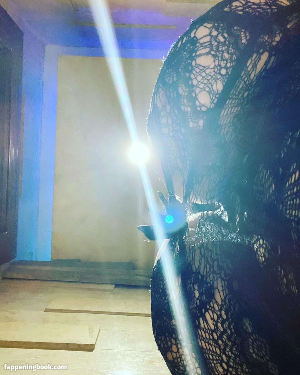 Paulina Dávila Onlyfans Nude Leaked Photos photo leak 26 of 49