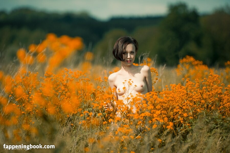 Polina Knyazeva Onlyfans Nude Leaked Photos photo leak 18 of 50