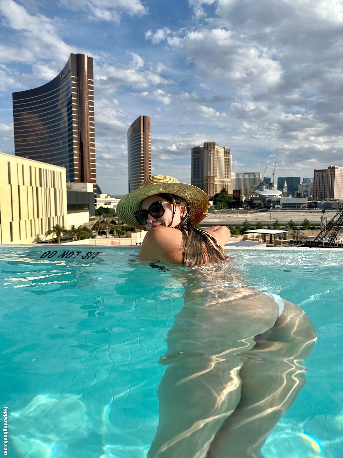natalieastak Onlyfans Nude Leaked Photos photo leak 13 of 28