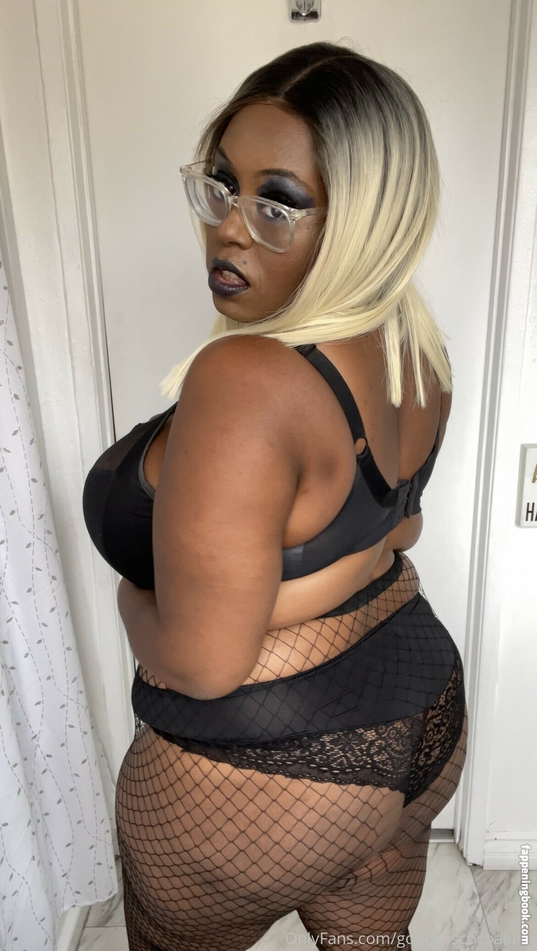 GoddessCocoaLuna Onlyfans Nude Leaked Photos photo leak 43 of 48