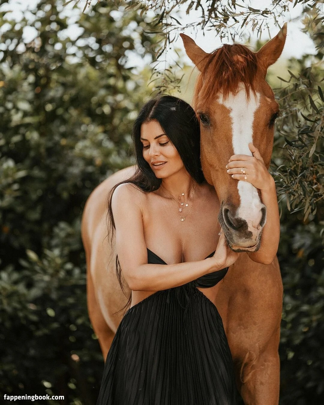 Maria Korinthiou Onlyfans Nude Leaked Photos photo leak 13 of 50
