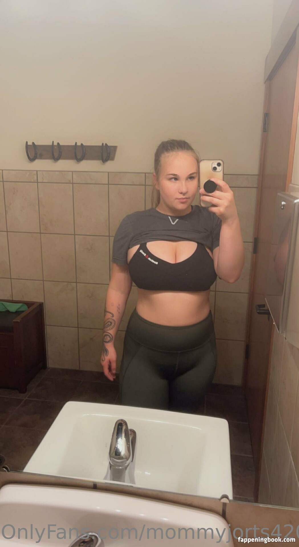 mommyjorts420 Onlyfans Nude Leaked Photos photo leak 17 of 46