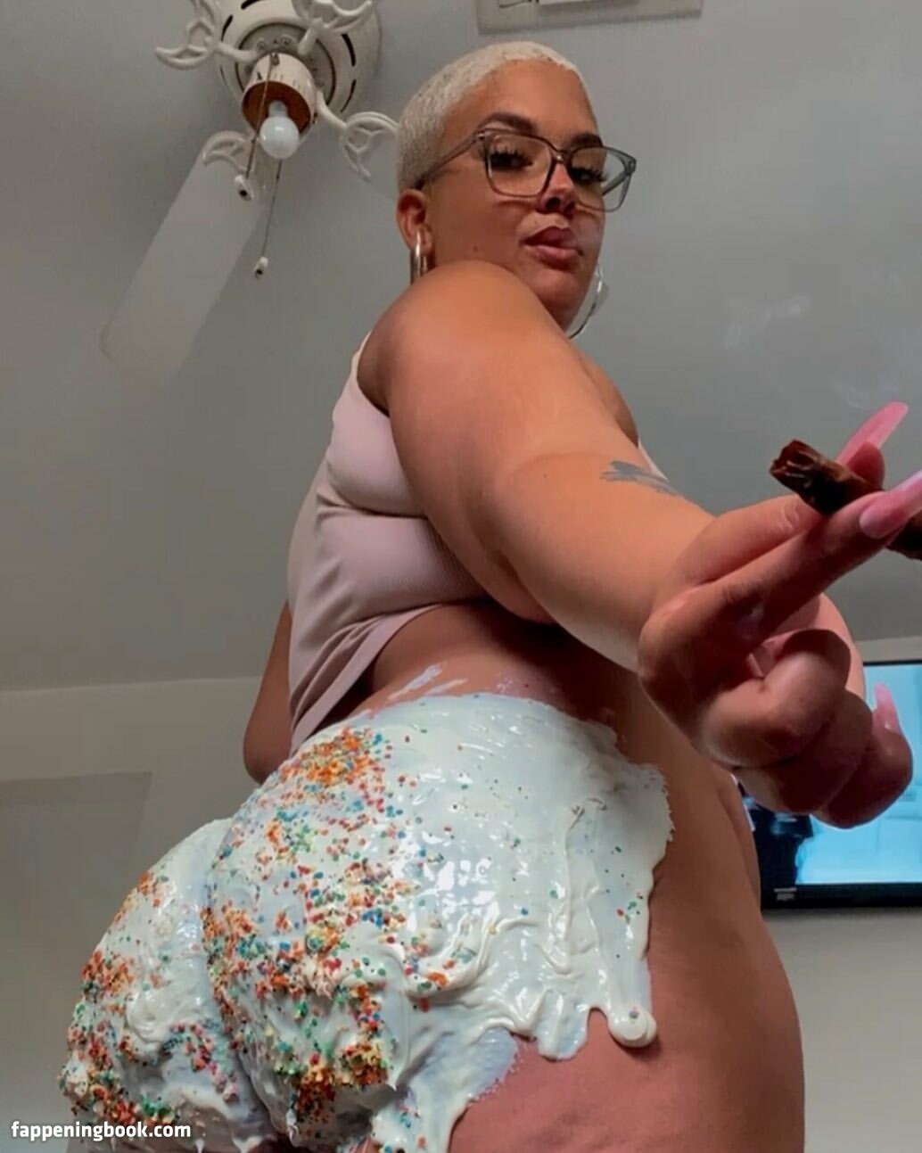 IAm_Thickums Onlyfans Nude Leaked Photos photo leak 4 of 6 IAm_Thickums Onlyfans Nude Leaked Photos photo leak 4 of 6