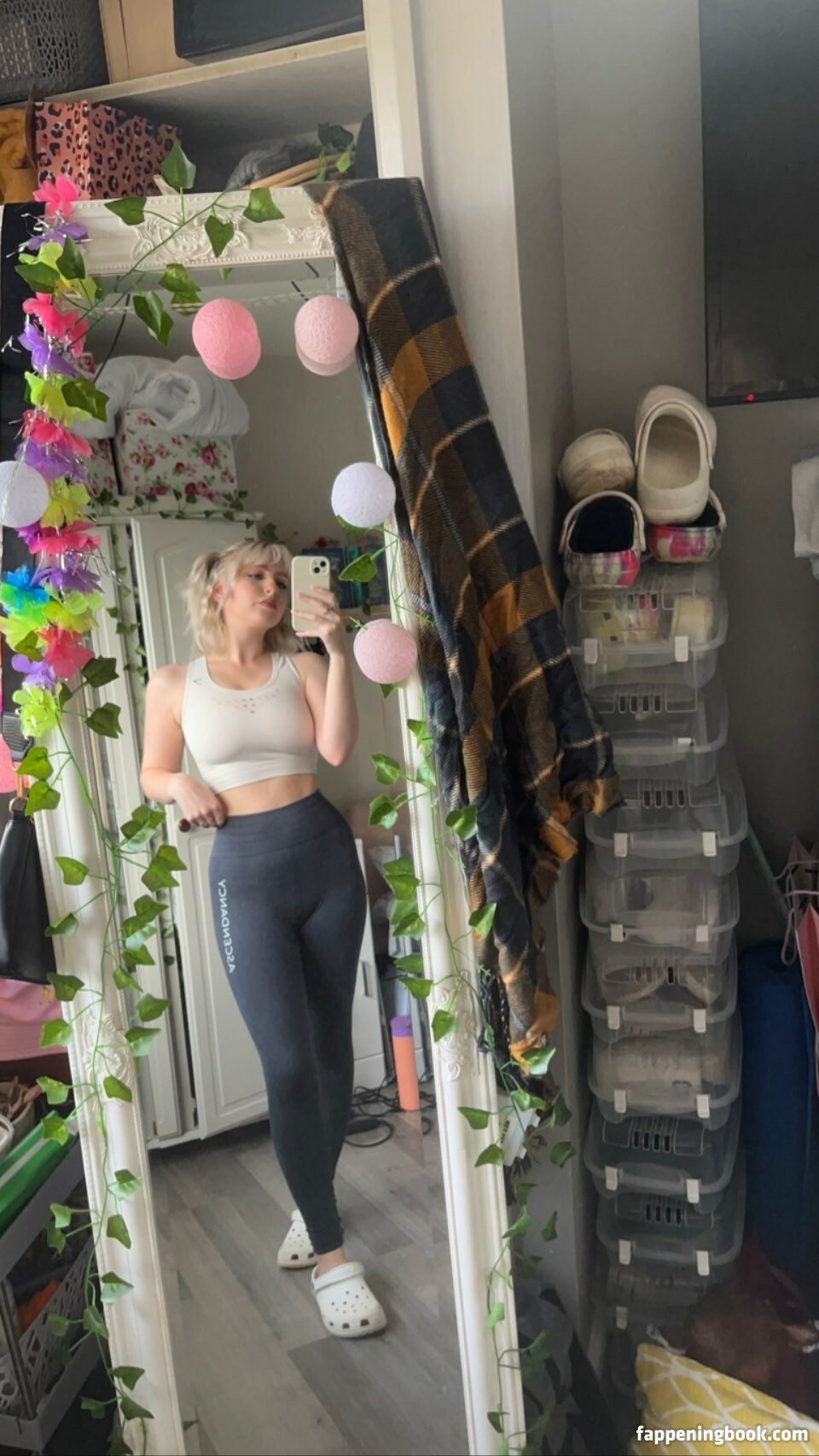 m.ae.3 Onlyfans Nude Leaked Photos photo leak 7 of 50