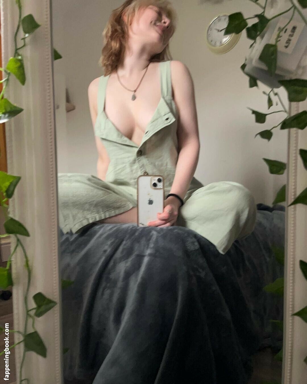 m.ae.3 Onlyfans Nude Leaked Photos photo leak 13 of 50