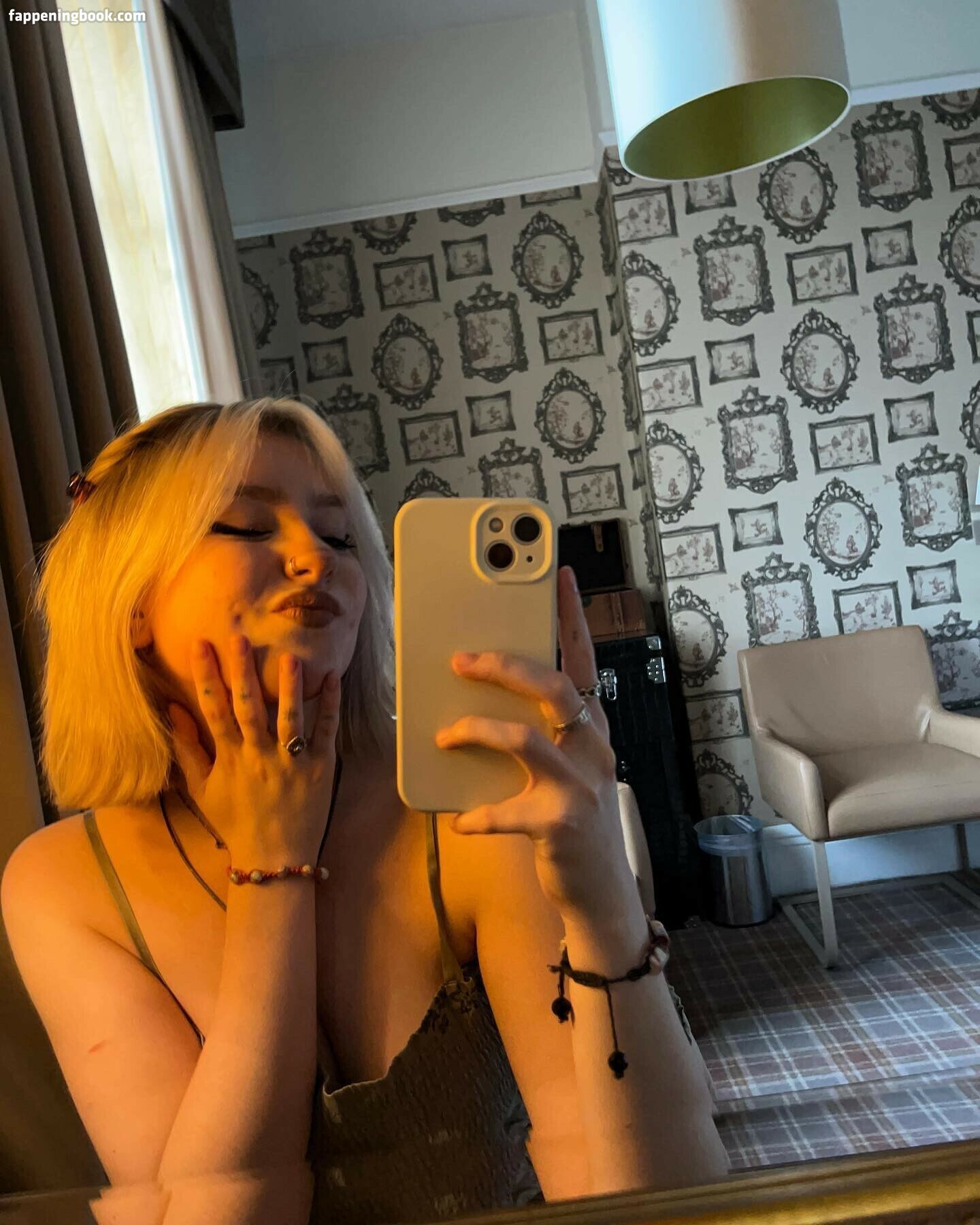 m.ae.3 Onlyfans Nude Leaked Photos photo leak 32 of 50