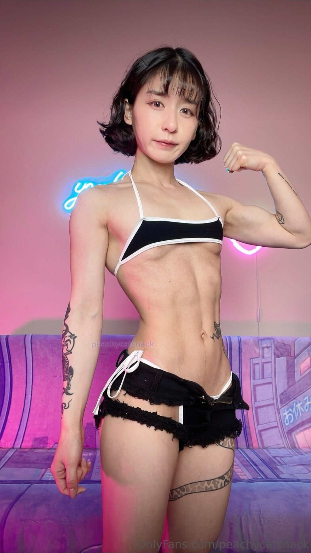 Peachycatsnack OnlyFans Nude Leaks photo leak 98 of 228